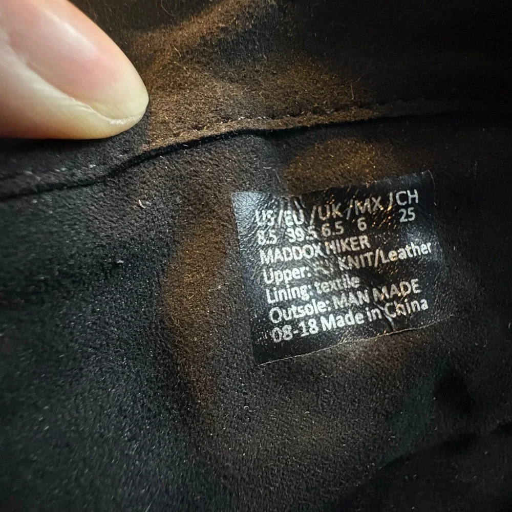 Kenneth Cole kenneth cole